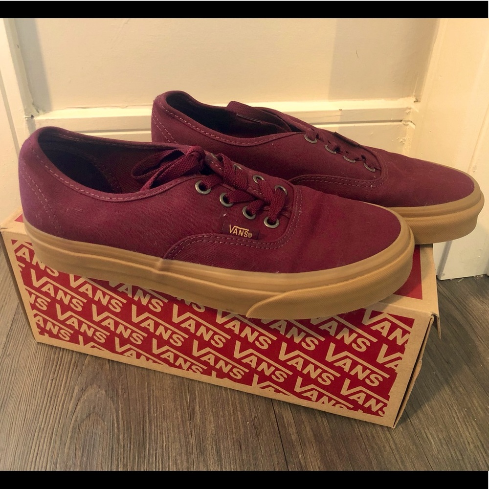 Womens maroon vans